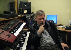 Composer F. Latėnas in the studio. Photo from the personal archive.