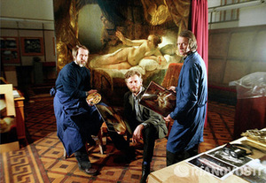 Restauratoriai (iš kairės į dešinę) Genadijus Širokovas, Aleksandras Rachmanas ir Eugenijus Gerasimovas, restauruojantys „Danajos“ paveikslą