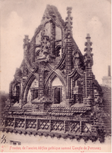 The pediment of the House of Perkūnas c. 1902. This architectural detail was the only witness of the gothic origin of the building in early 19th c. – mid. 20th c.