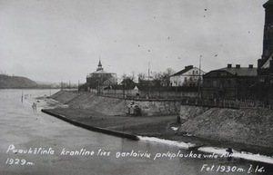 Quay, inter-war Kaunas