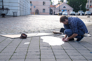T. Buric's installation The Sign After at the Kaunas Town Hall Square. Milda Gineikaitė's photo