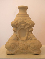 Aldonos Keturakienės keramikos parodos „Jos kambarys“ fragmentas